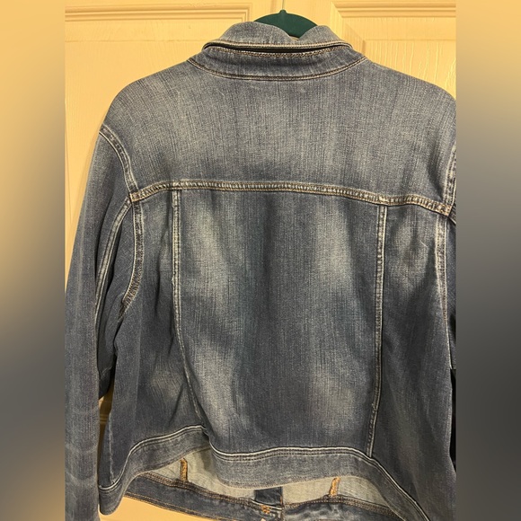 Denim jacket, Lane Bryant. Softer feel (note fabric tag), Size 22 (plus) - Picture 2 of 3